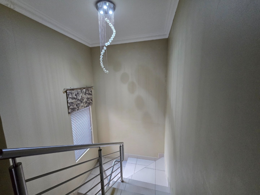 3 Bedroom Property for Sale in Groenvlei Sh Free State